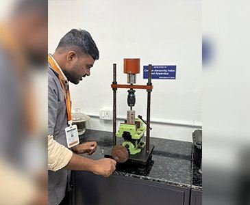 Cerchar abrasivity test apparatus