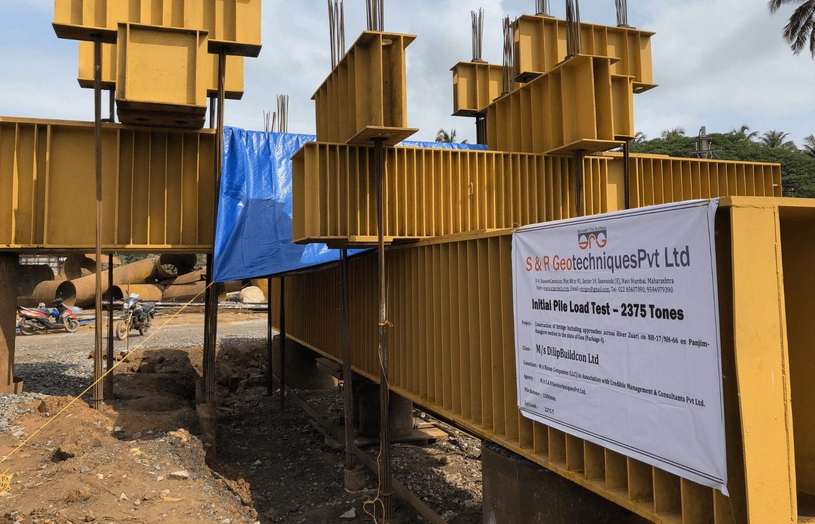 Kentledge set-up for a static pile load test